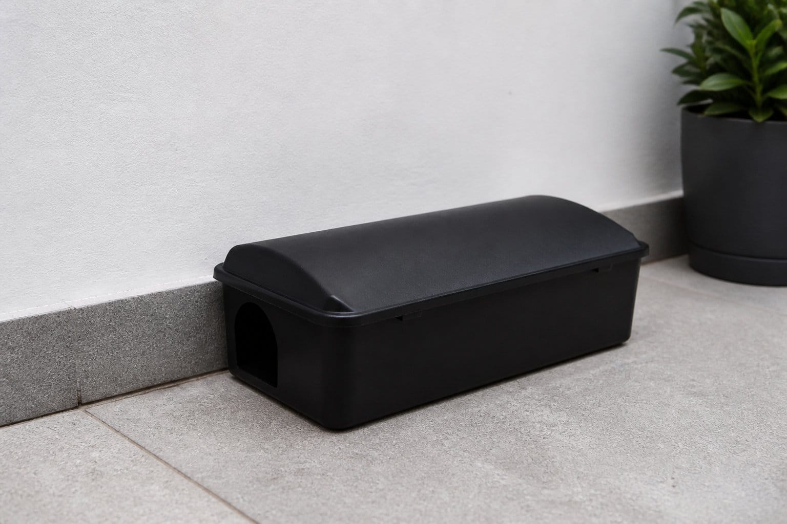 Poste d'appâtage sécurisé noir pour rongeurs